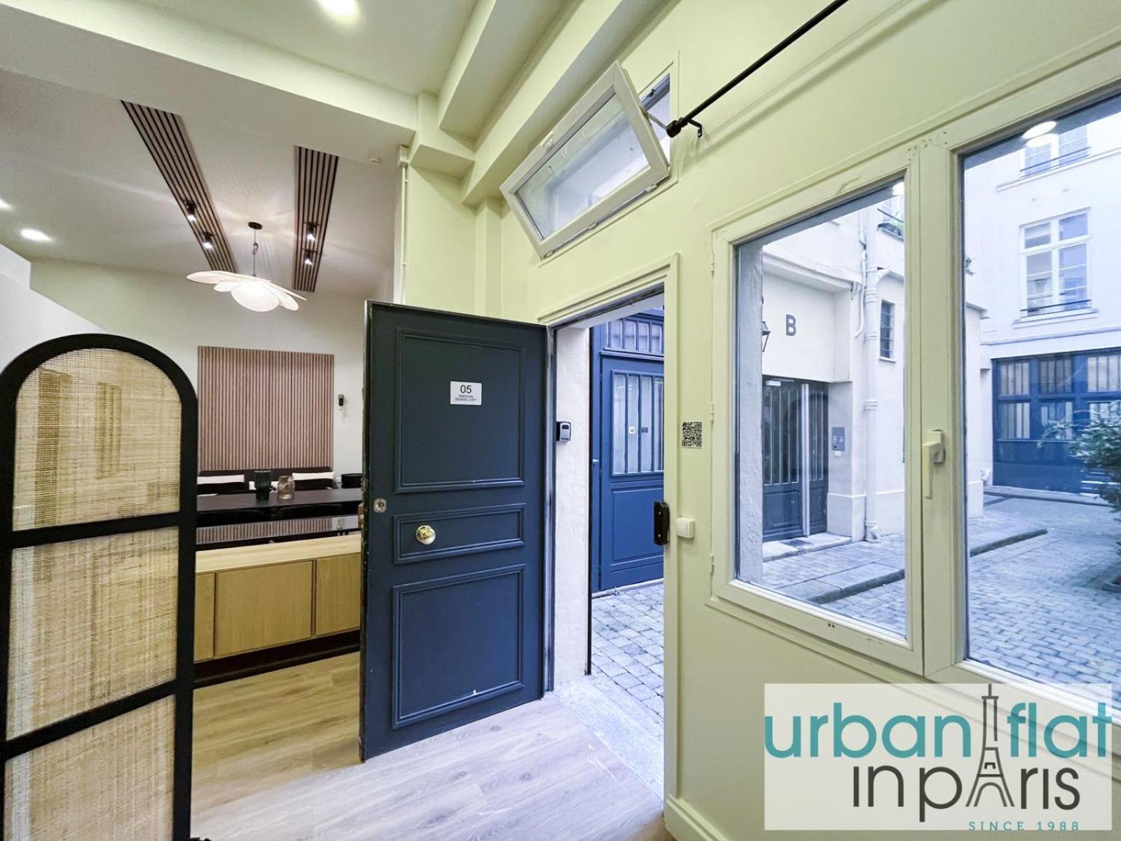 Urban Flat 05 - Beautiful Flat In Appartement Parijs